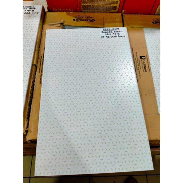 Keramik dinding kamar mandi Platinum Bianca Green 25x40 KW2