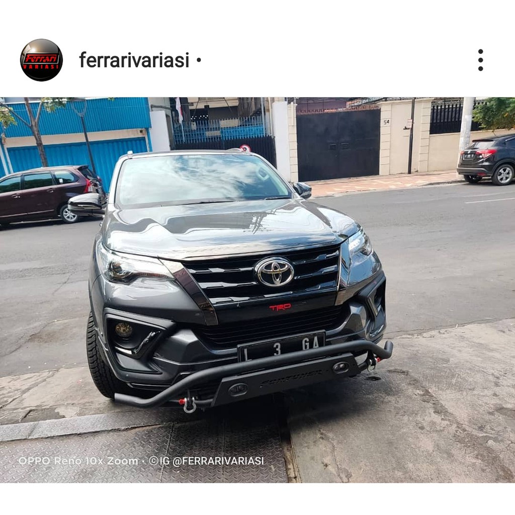 Bumper depan besi Underground mobil Fortuner 2021 FERRARI VARIASI