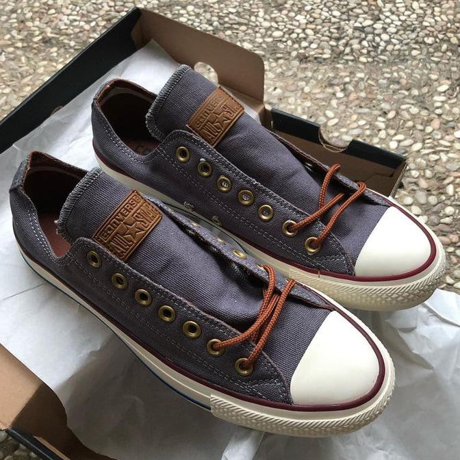 converse low tan grey