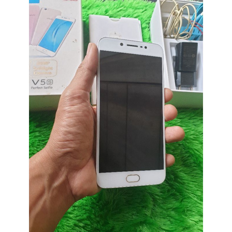 HANDPHONE HP SECOND BEKAS VIVO V5S 4/64 FULLSET