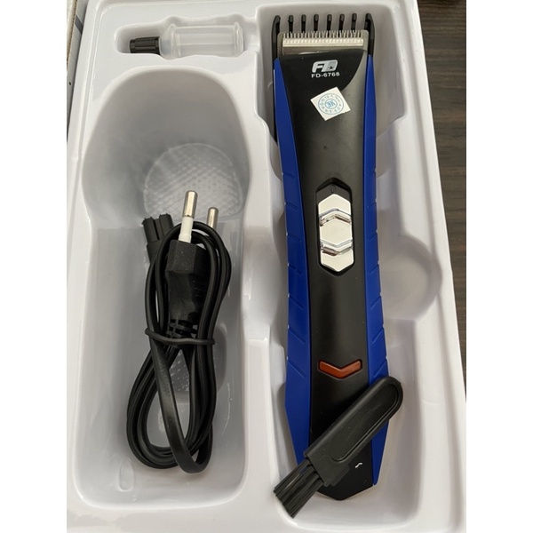 CUKURAN RAMBUT HAIR CLIPPER FD6768