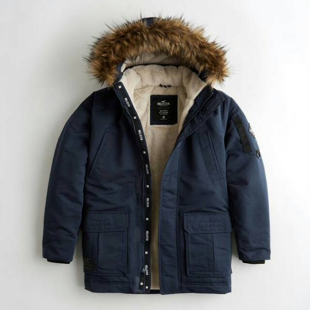 hollister jacket with fur hood