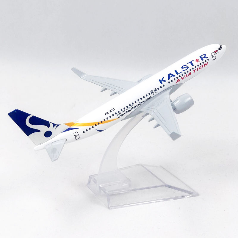 Model Pesawat Terbang Indonesia KA Airlines B737 Model KALSTR Boeing 737 Bahan Metal Solid Ukuran 16CM