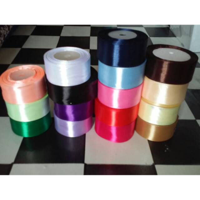 

Pita satin polos 4cm