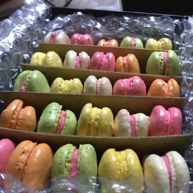 

Pack 2 isi 50 macaron