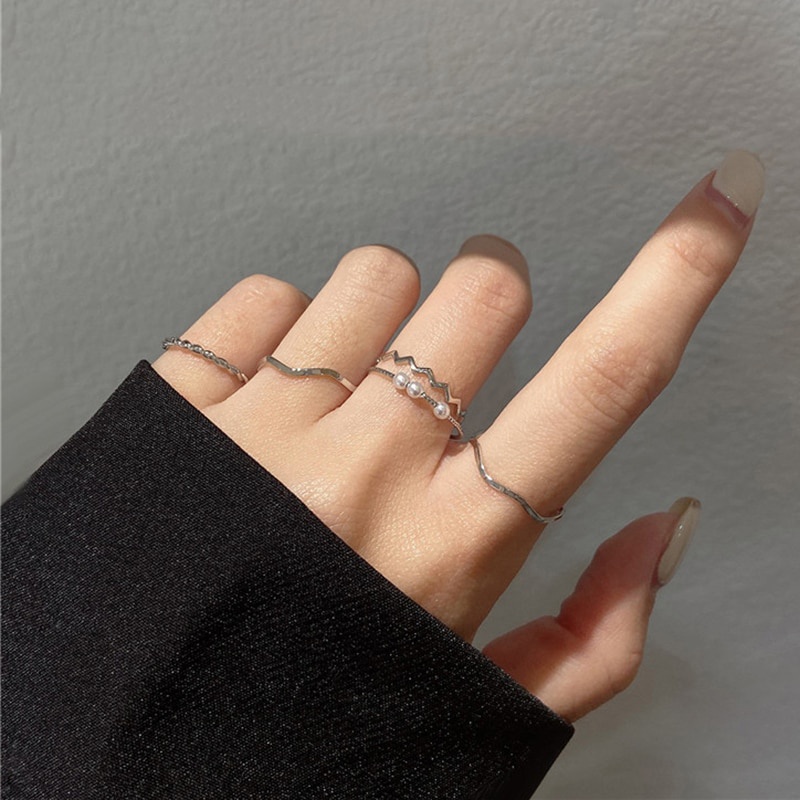 We Flower 5PCs Chic Gold Twisted Pearl Stackable Ring Set for Women Girl Korean Fashion Finger Jewelry