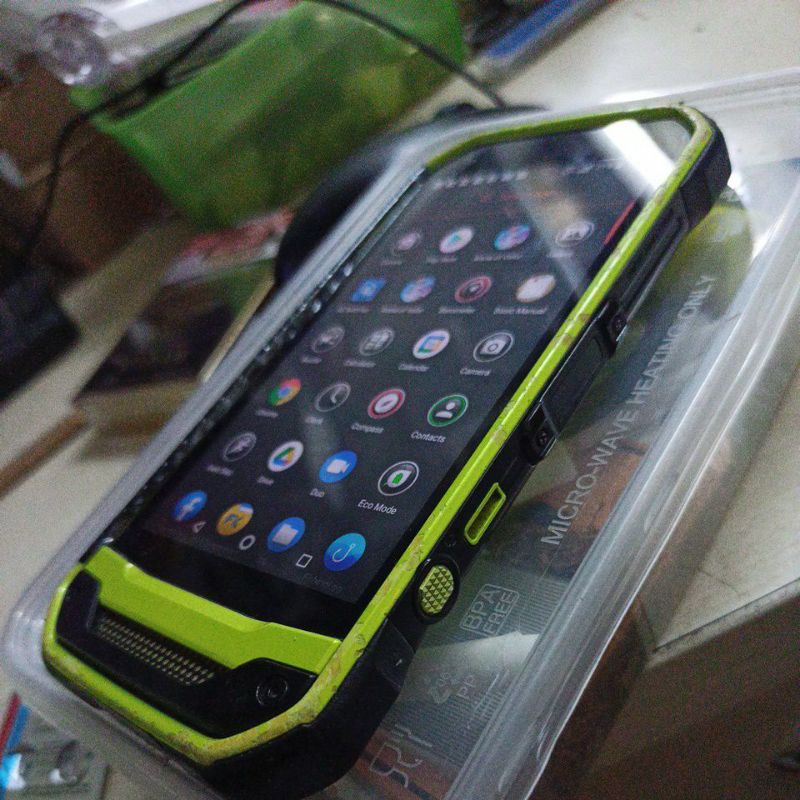 kyocera kyv41 bonus wireless charging masih anti air