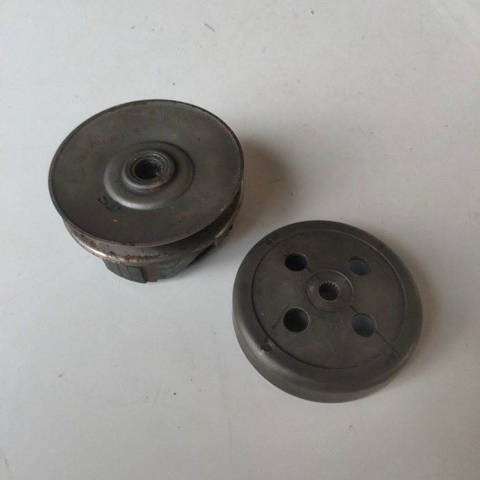 full set pulley pully suzuki spin 125 . pulley pully spin 125 original