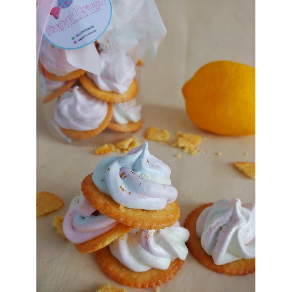 

MERINGUE COOKIES