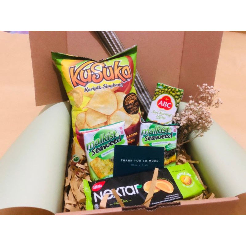 

(Hampers) Snack box Premium