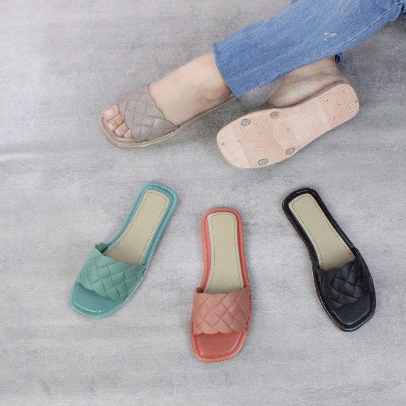 ( GISEL) Sandal BOLONI slop wanita/sandal fashion/sandal santai