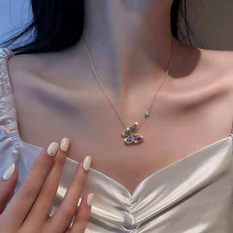 Kalung Rantai Model Rumbai Aksen Bunga Mutiara Dan Berlian Gaya Retro Untuk Wanita