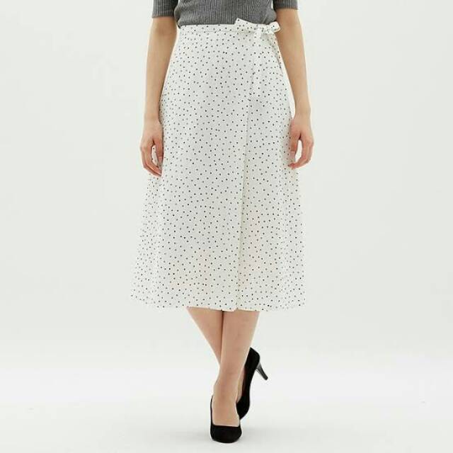 UNIQLO GU POLKADOT SKIRT