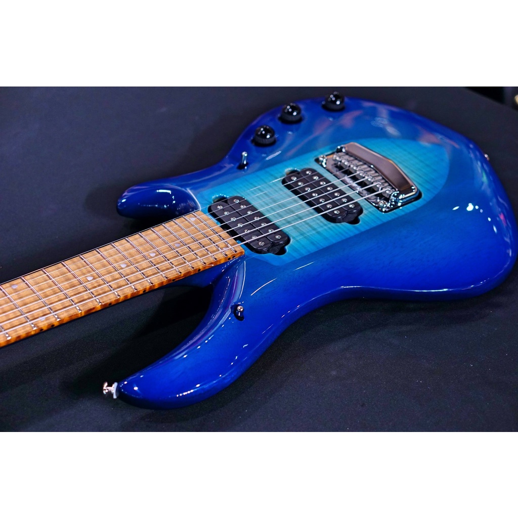 Ernie Ball Music Man Majesty 7 Bali Flame M013863