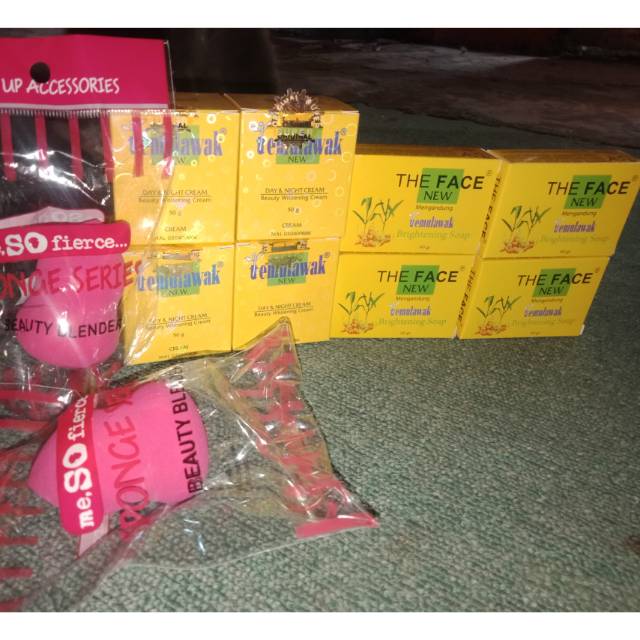 paket krim temulawak dan beauty blender