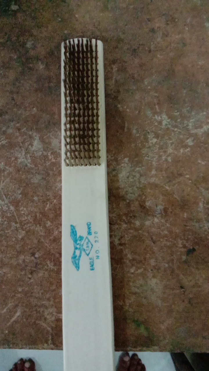 Sikat Kawat Kuningan Eagle 8 Baris / Sikat Besi