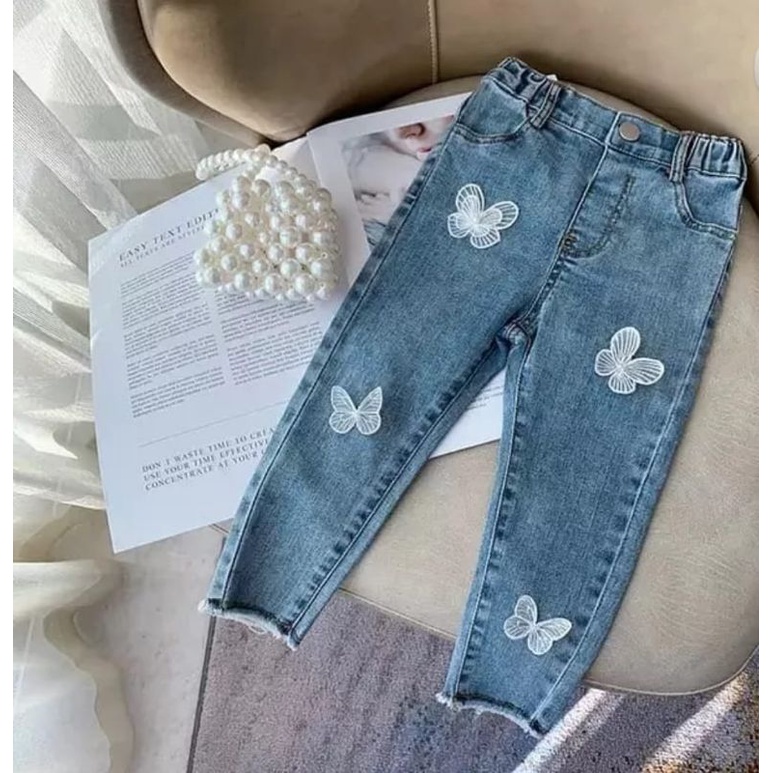 Celana Jeans Anak perempuan / Jeans kupu kupu