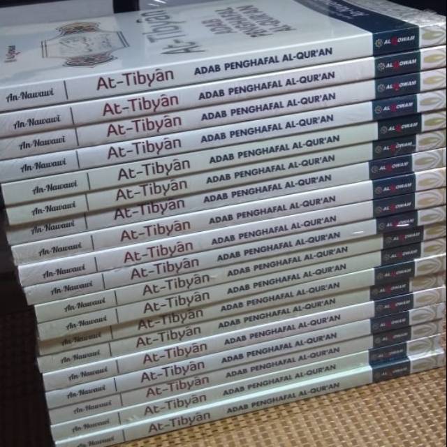 at Tibyan, adab penghapal al quran