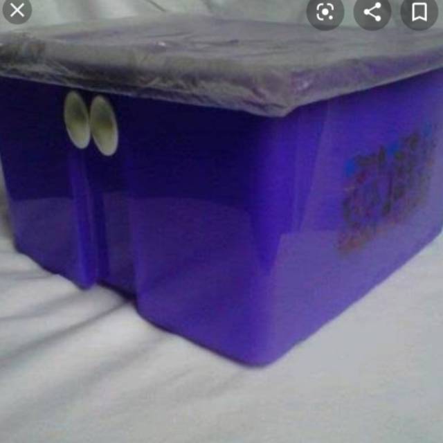 Freezermate ungu.kapasitas besar 4ltr