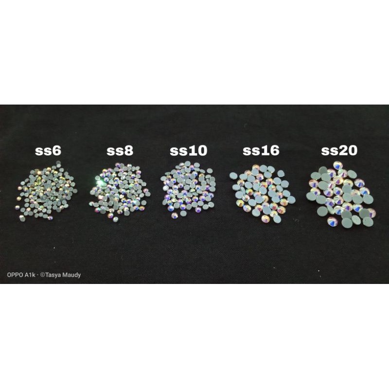 HOTFIX/RHINE STONE Swarovski Pelangi ±10gros *10 111 ...2*