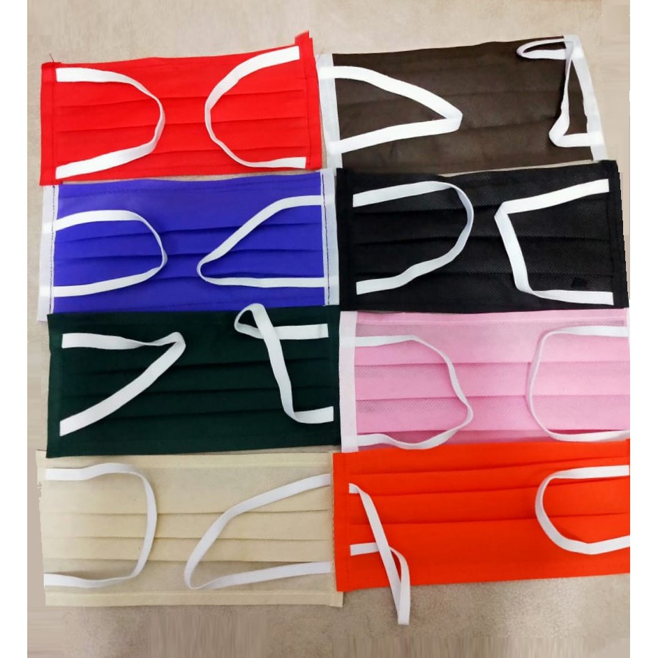 

Masker Kain Tali Karet Bahan Spundbond 75gram Tidak Tembus Air - 1PCS