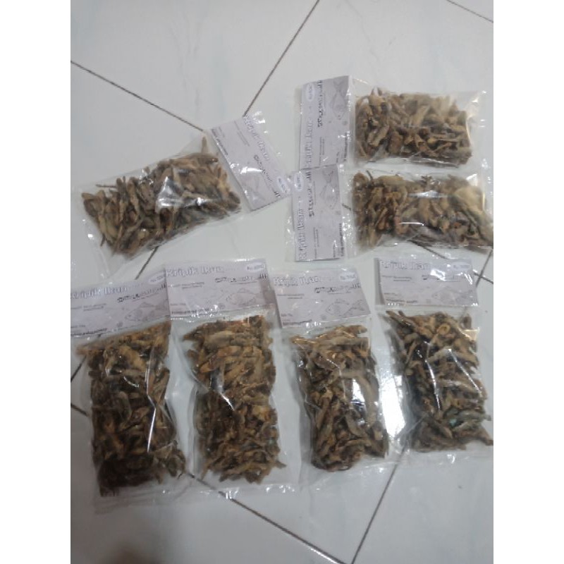 

Kripik ikan sungai 75g