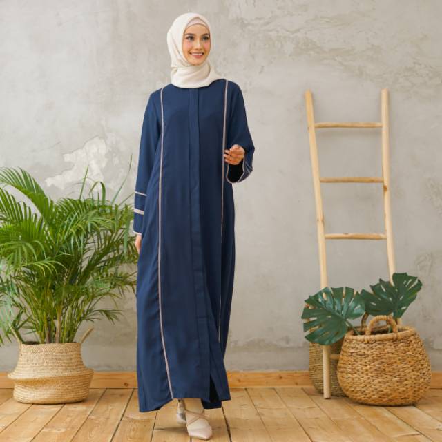 

Irsalina Lamiya Basic Abaya Navy Blue