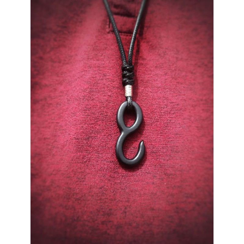 Kalung Tali Pria Keren Liontin The Sixth Hook Waterproof