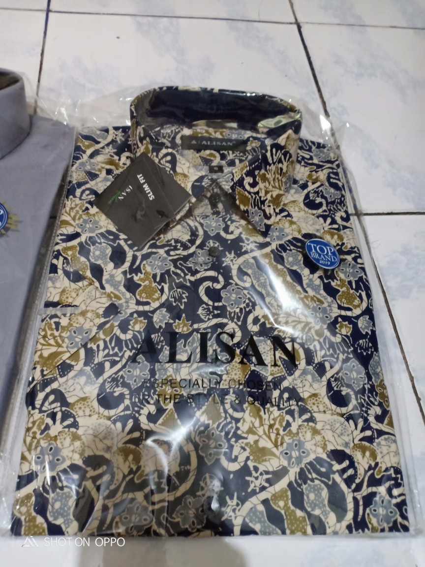 Kemeja Batik Pendek Alisan Slimfit 00101