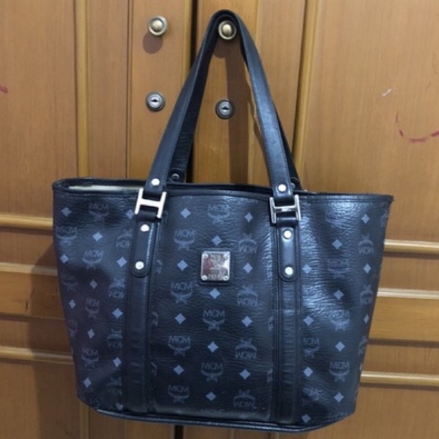 Preloved MCM authentic asli original shoulder totebag second leather
