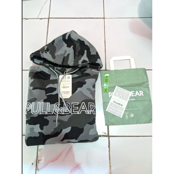 Pull&Bear Camo Grey 2020