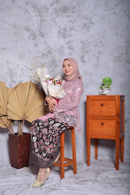 Set Batik Couple Dan Kebaya Sin Sr (2)