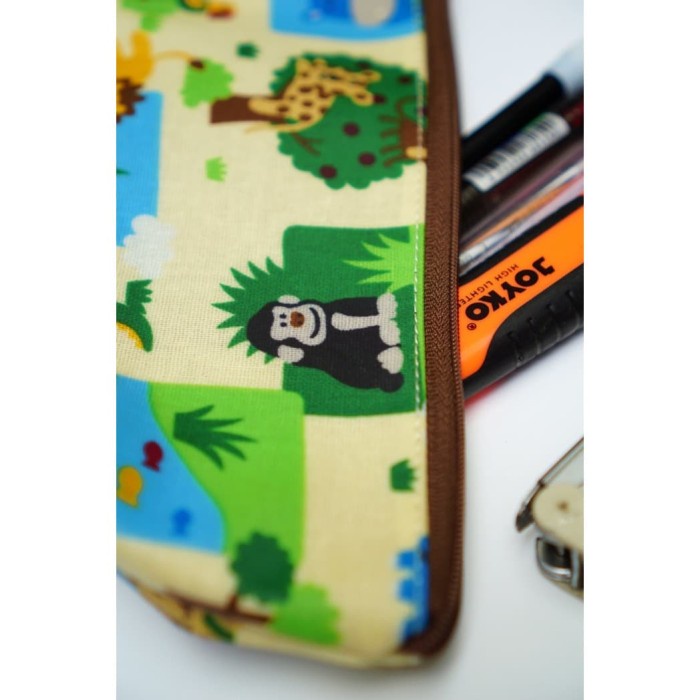 

Hot Sale D3 - Dompet / Kotak Pensil Gilaa!!!