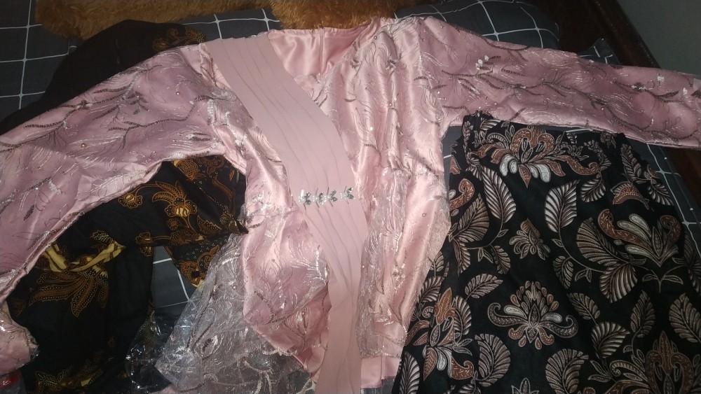 Couple New Akita ---- Couple Danilla Brokat Tille-modern Batik Couple Sarimbit Brokat