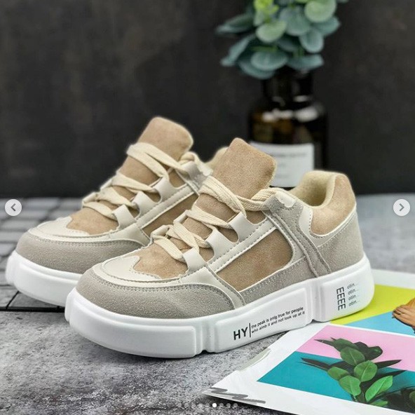 Sneakers C905