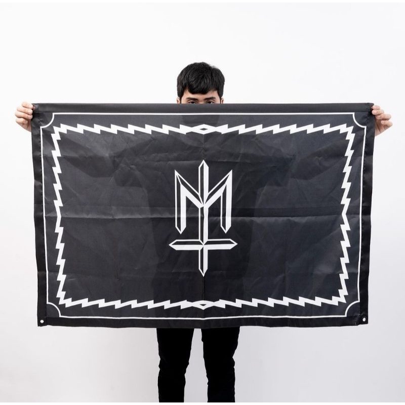 Bendera/Flag Maternal "VICTHREATH"