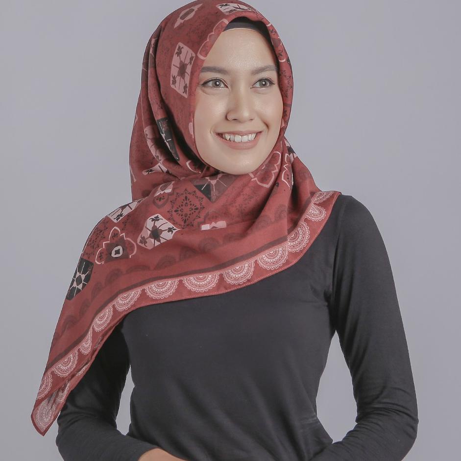 ♔ Zoya Scarf Kerudung Hijab Segiempat Zofia ☪