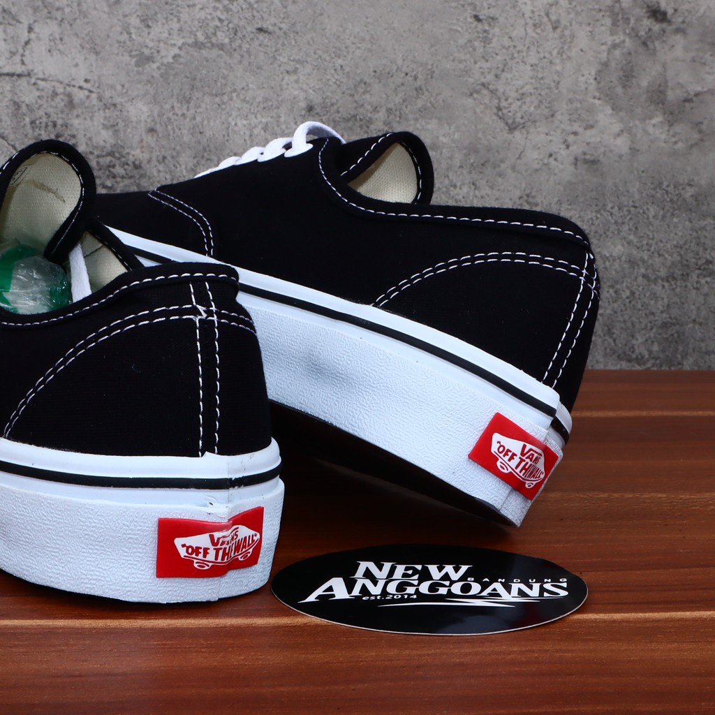 Sepatu Sneakers Pria Vans Authentic Classic Basic Black White Hitam Putih DT BNIB