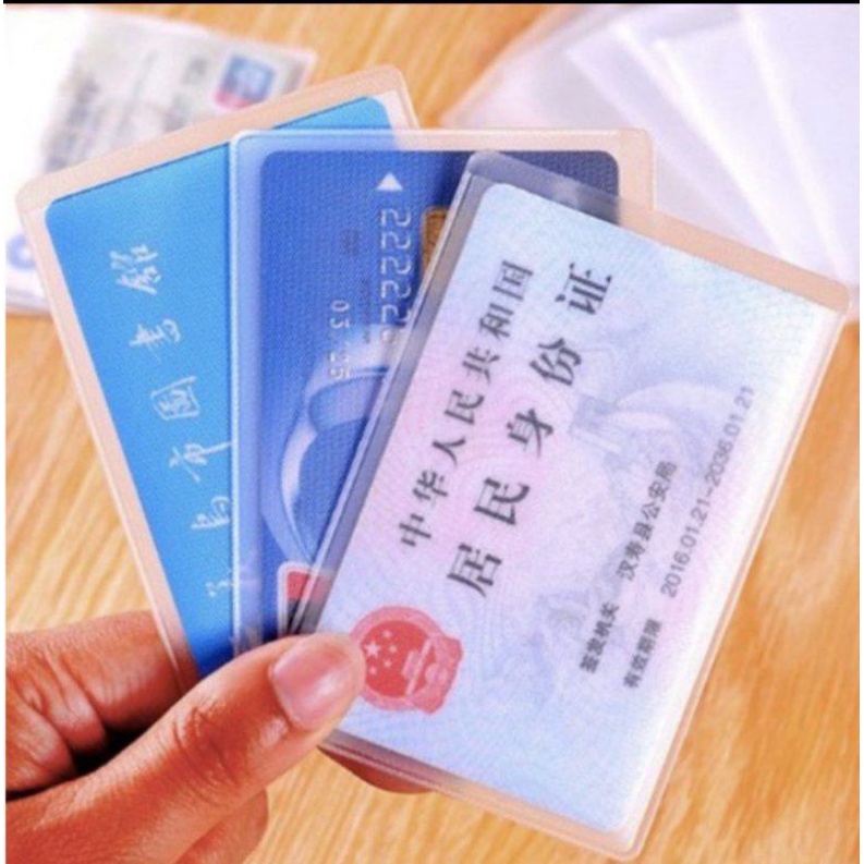 

COVER PLASTIK KARTU ATM SIM KTP/COVER PELINDUNG ANTI GORES ATM KTP SIM