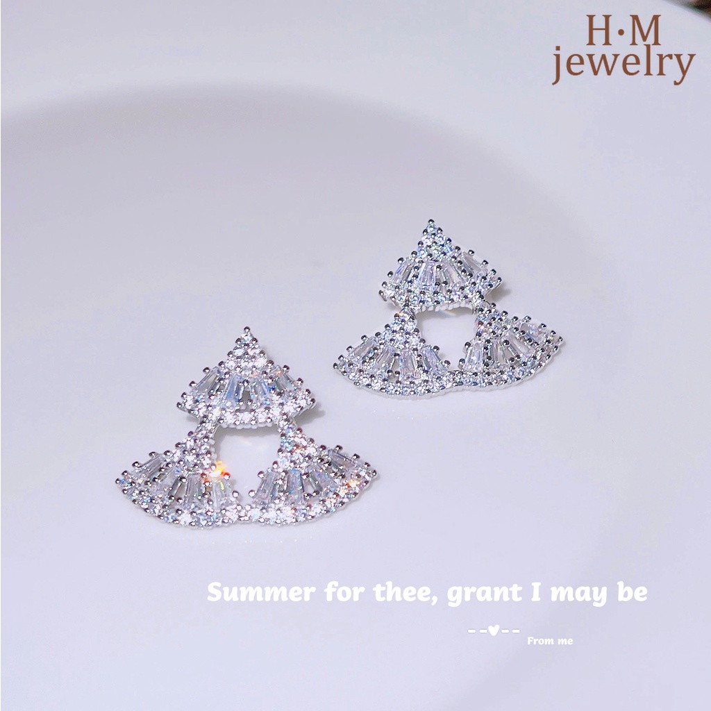 Anting Tusuk Sterling Silver 925 Desain Kipas Hias Berlian Untuk Wanita