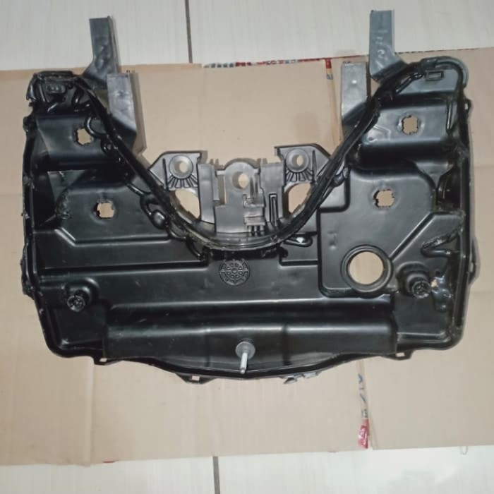 BATOK REFLEKTOR LAMPU DEPAN LEXI ORIGINAL