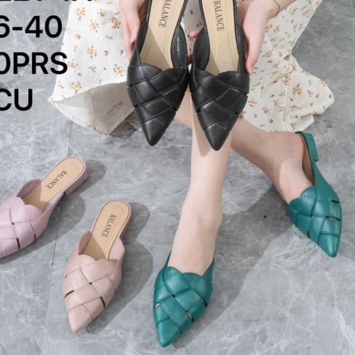 Silahkan Belanja- Sepatu Sandal Bustong Jelly Shoes Lancip Wanita Anyam C221