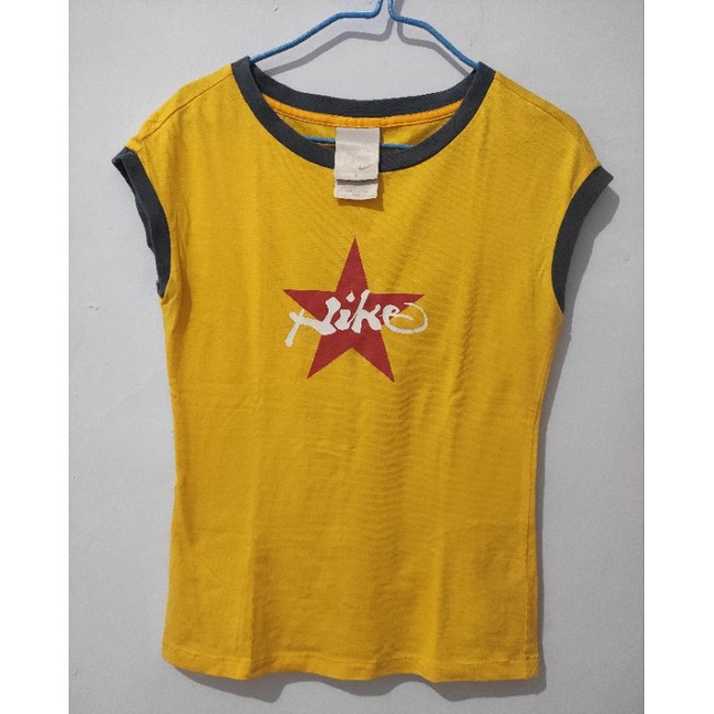 Preloved Kaos Wanita Nike size S
