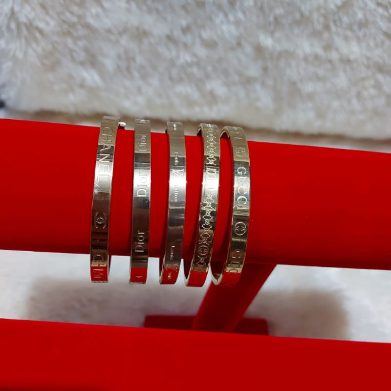 4s Grosir Solo || Gelang Titanium Gold || Gelang Titanium Nagita Perhiasan Wanita Anti karat Lapis emas premium || Titanium Perhiasan Gelang Wanita Warna Emas