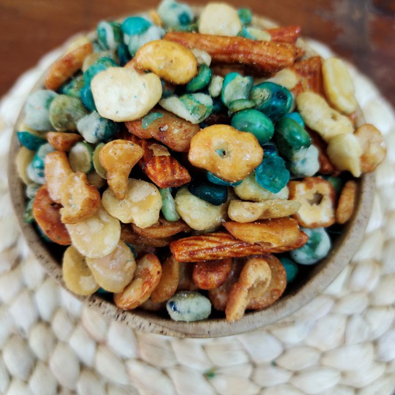 

kacang mix