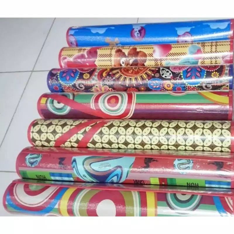 Tikar plastik ukuran sajadah