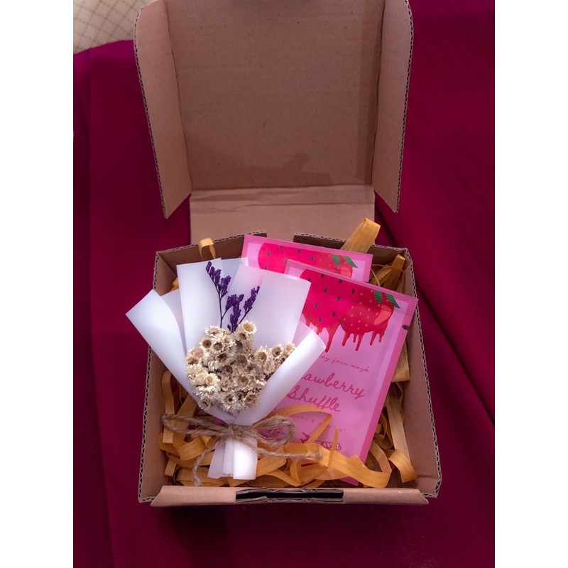

Hampers valentine hampers bunga hampers korean snack bisa custom