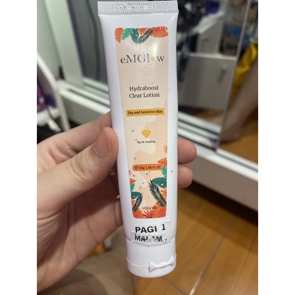 hydraboost clear lotion emglow