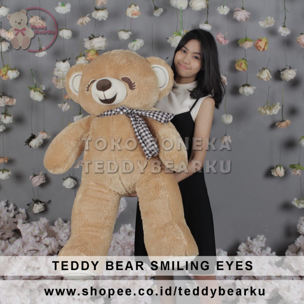 Boneka Beruang Teddy Bear Smiling Eyes Jumbo Super Besar 1 Meter