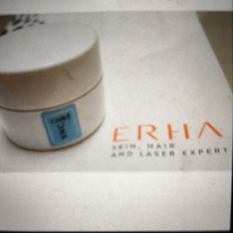 Erha SWC ( spesial Whitening Cream)